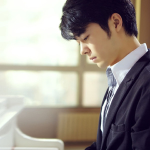 免费AV无码无遮挡小樱桃
